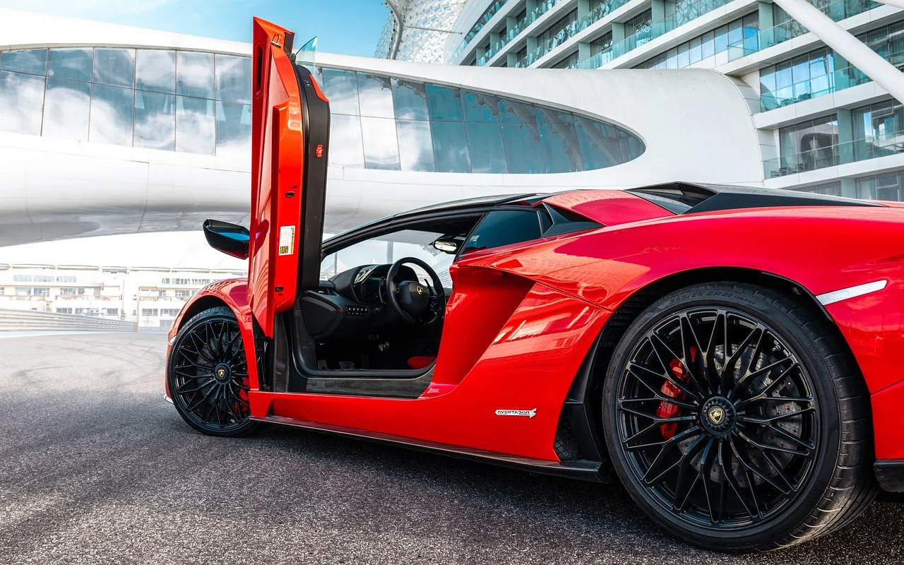 Le futur de l'automobile : toutes les innovations qui bouleversent 2024